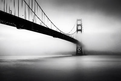 Pont dans la brume