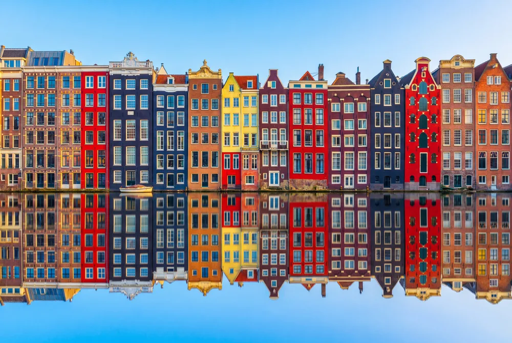 Façades sur le canal, mise en situation illustrative